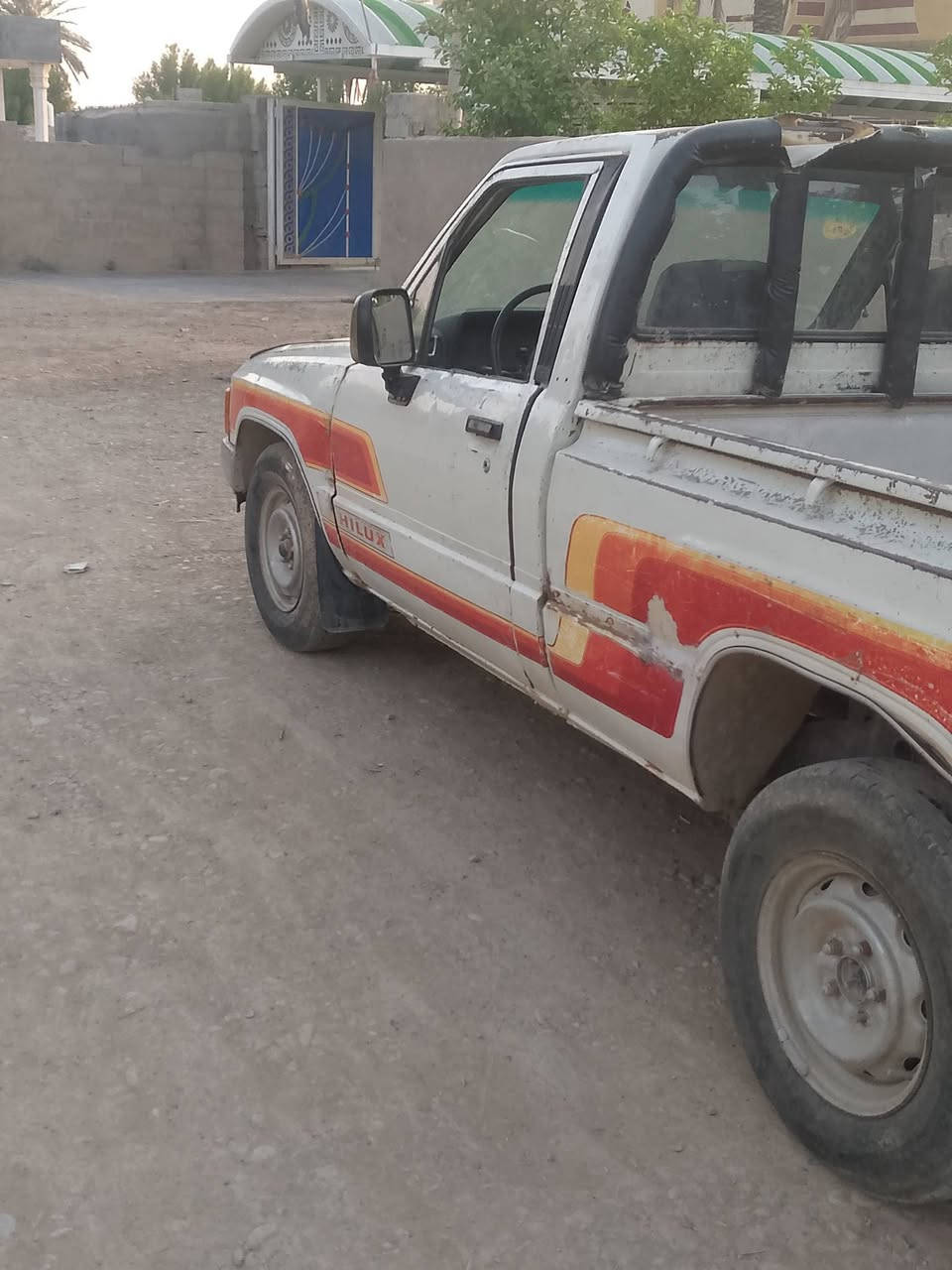 سيارة بيك اب 88 محرك كروسيده جديد حدادية جديده كشر نظيف سيارة بلاديه رقم بابل  باسمي السعر 38 ورقه وبيه مجال اشويه حق الجيه لتواصل اتصل على الرقم ***********
