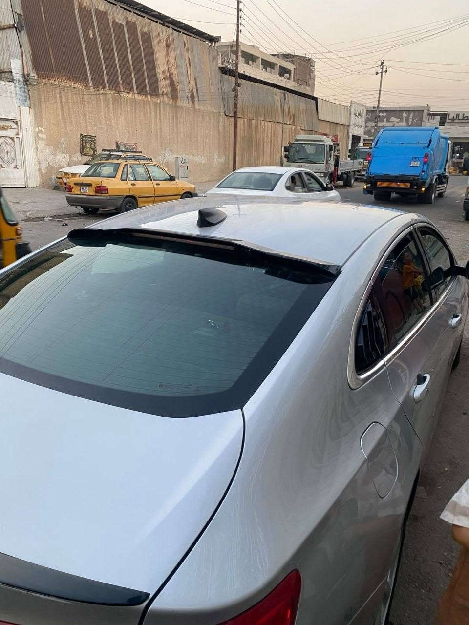 السعر 85وبية مجال للشراي
ماليبو 2018 فول مواصفات LTمعروفة مواصفات

خمس بصمات

تحكم ستيرن

تبريد قطعتين

كار بلي

حادثهة جاملغ وبنيد 

السيارة مابيه نقص 

مكان بغداد
للاستفسار
***********
