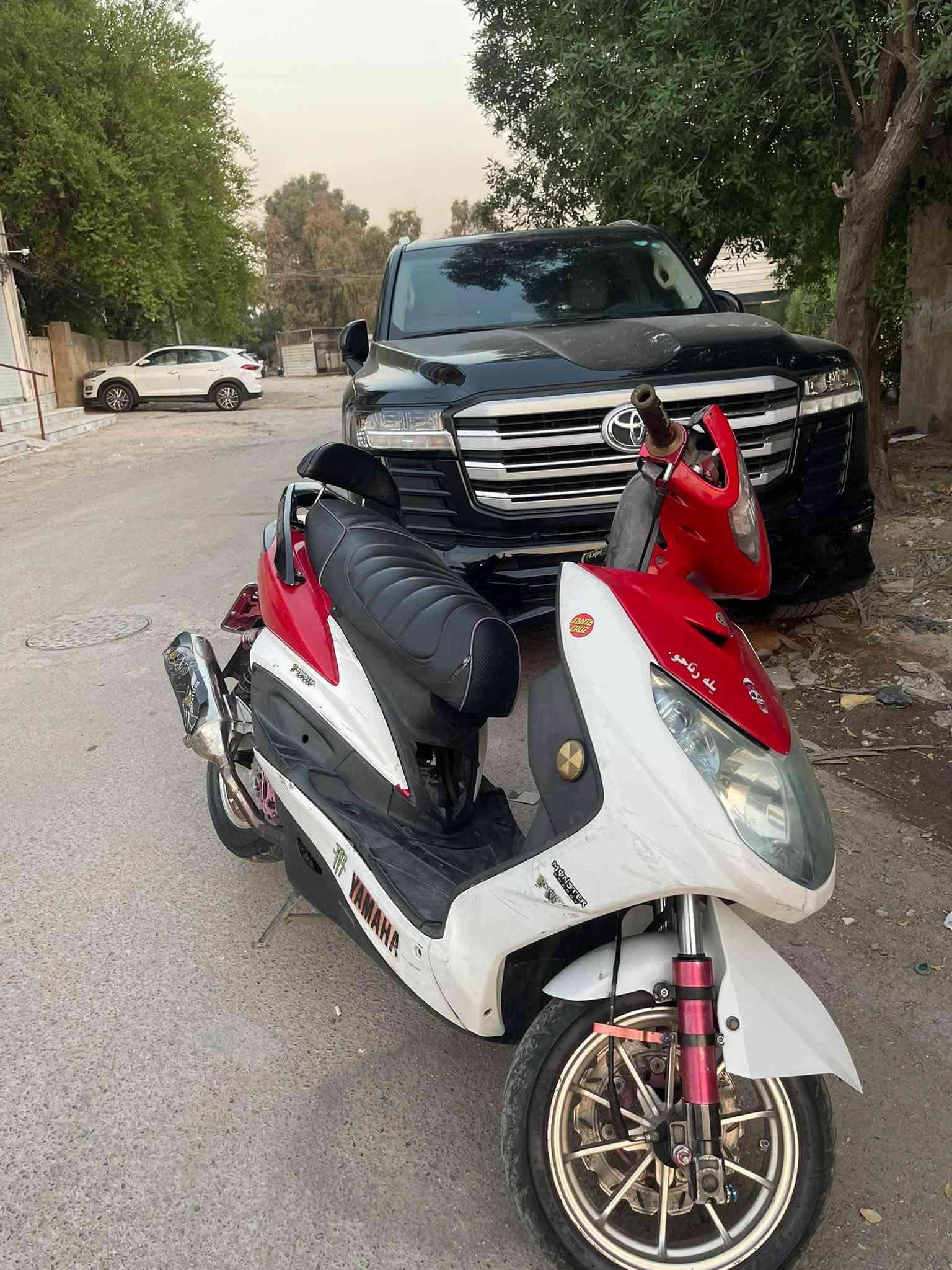 السلام عليكم سكنس فحل مزوعه
جويتر كوسو حجم 32

نوزل 8 زروف 

صدر دي واي اصلي كرزي 

ويل ار بي إم 

تجوه اصليه 

كلجات رياضي 

صالنصه نحله جعره وزه دبلات خلفيه رياضي 

قباقه كور رياضي وستدات رياضي 

فراك رياضي 

قطره اكسل رياضي 

قطره دهن رياضي 

بوشه تتمارك 59 وبيه بعد تزويد ما ذكرته 

📍مراوس سكنس شمعه لو جبلي نطايح اعبر 📍
مكاني بغداد ***********
