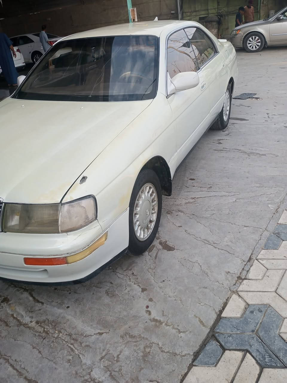 بطه متصل موديل 92 رقم الانبار
سنويه ال 28 تحويل مباشر كير فول محرك فول 
كهربائية حلوه غرفتها حلوه حيل تخم تاير جديد صدر امامي خلفي جديد تخم نوزلات جديد باتري جديد 
مكفوله من الكص كشرها كلش حلو مكانها الانبار الكرمه 
السعر 45 اوبيها مجاب الطيبين ***********
