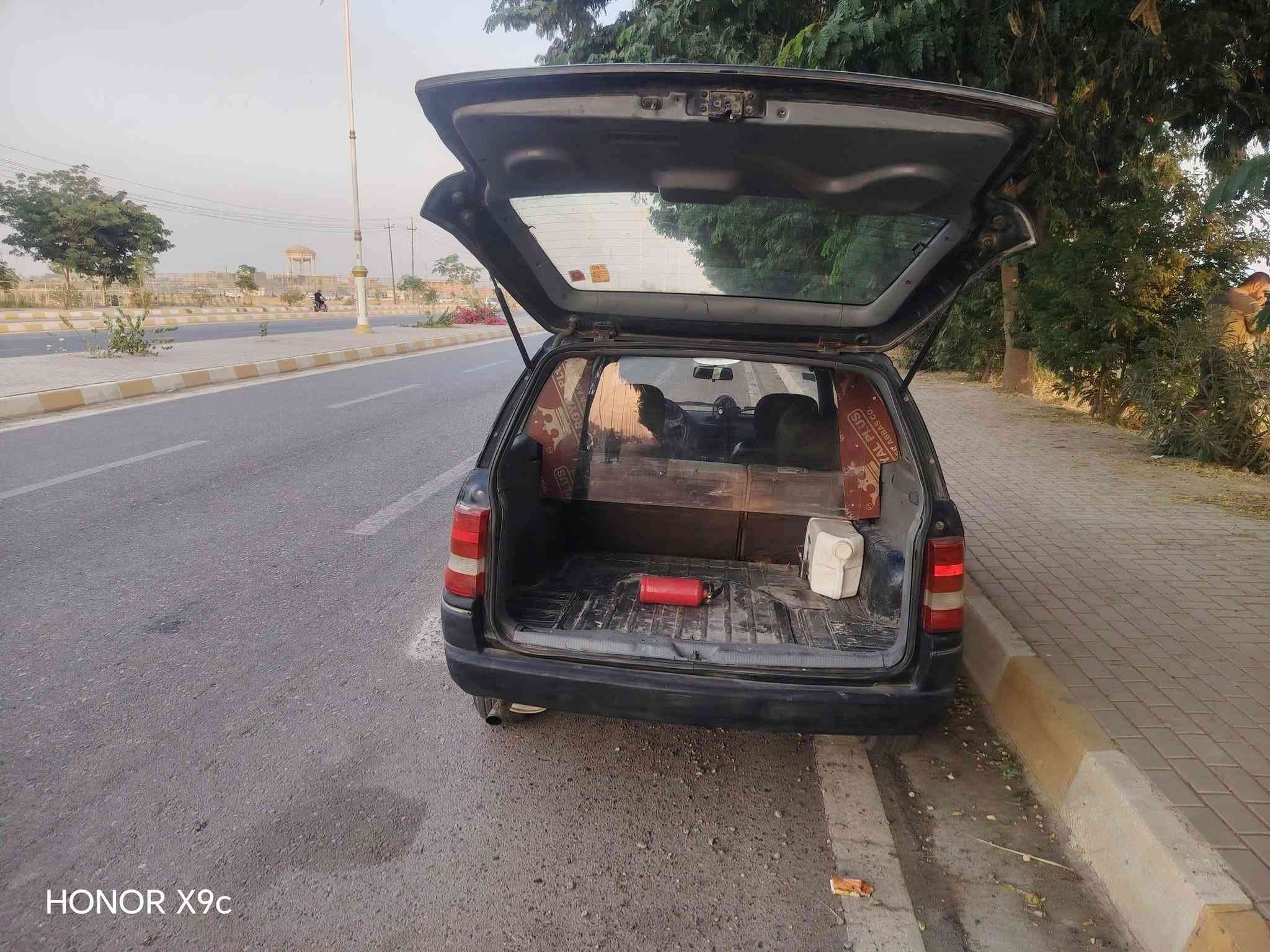 متاح سياره اوبل استره ستيشن ٩٢ مصبوغه عام تدفه تبريد شغالات   كير عادي محرك ١٦ كابريتر  سنتر لوك رقم بغداد بسمي سنويه ٢٨ تخم تاير جديد السعر ٣٥ بيه مجال عنوان صلاح الدين قضاء بلد ناحية يثرب *********** *********** غير متواجد عل فيس خابر ودلل السياره باسمي بنفس اليوم تحويل رقم الماني بغداد

نص مكتوب في الصور:
- HONOR X9c