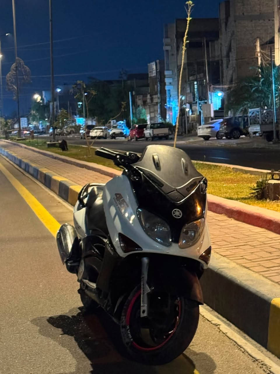 T Max 2007
كهربائيات مكفوله ومكينه ناعمه دبل زنون
النقص ترايش وجاملغ امامي وكابيتر وصخ
السعر 10ورقات وبيها مجال حلو بغداد
***********
