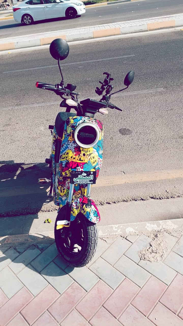💥لبيع R9 جديده موشمه  سعر 370وبيهه  مجال رقم ***********
