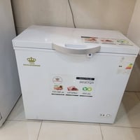 مجمدة للبيع  جديدة استخدام اشهر جدٱ جدٱ نظيفه سعر 250 للاستفسار على رق...