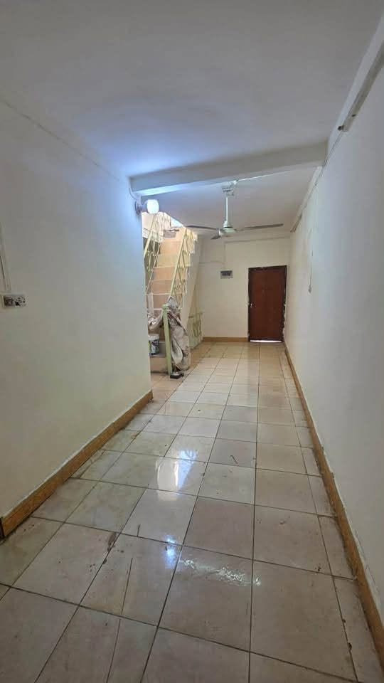بيت طابقين للايجار في الجبيلة
موقع سكني مميز و هادئ
يحتوي على ثلاث غرف ، صاله ، استقبال ، مطبخ 
، صحيات ، كراج ، حديقة
سعر الايجار 750
للمعلومات اكثر الاتصال على الارقام
او زيارة موقعنا 
البصره _ شارع عام حي الزهراء _ قرب مستشفى النفط 
***********
الذهبي للاستثمار العقاري
مجاز قانونياً
