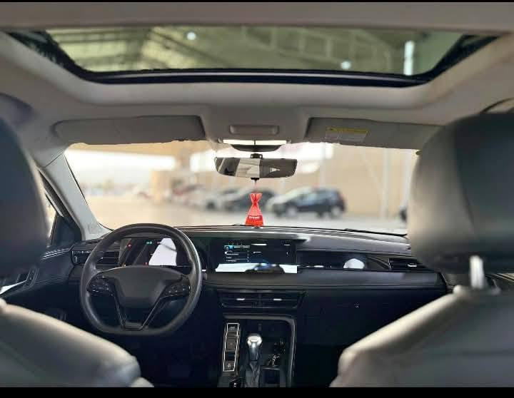 موديل 2024 MG ROEWE  فول فول لایت عەدەسە بەڕزونزم موسافاتی زۆڕ زیاتڕ تةنها 30 هةزاري رويشتي بة ناوي خؤم هيج هيجي نية دةعامي لو دةعامي بةشةرت فول فول مواسافات سيلاد بةسمة گوشين جلد کوشن هیتەڕ مكينة 15 بي تؤربؤي هةموو شتيك نوي هةوليرة سعري 105$ رةقم تةلةفون  *********** السليمانية, العراق

نص مكتوب في الصور:
- realme C61 2026.05 18:16