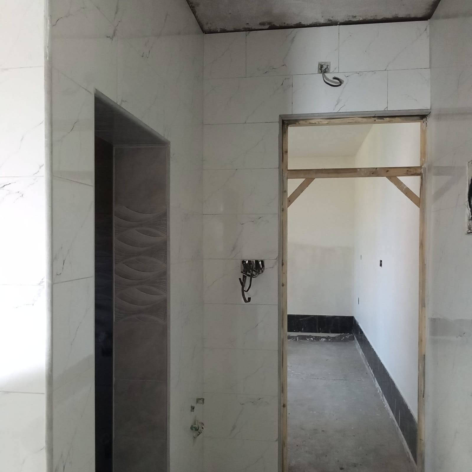 لبخ ونثر • سيراميك • بغداد