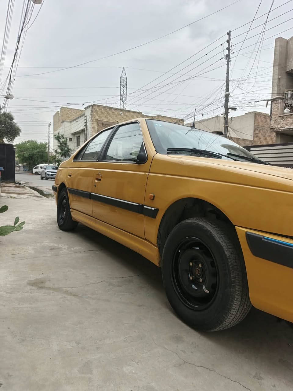 بيجو بارص • ٢٠١٥ • رقم بغداد