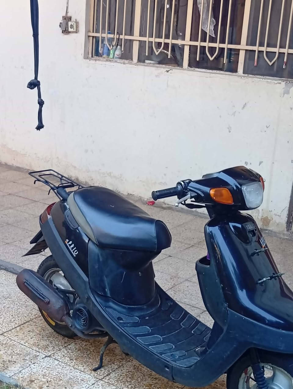 السلام عليكم
بوتين للبيع مكينه بشرط شاصي شرط لا ونه ولا جزه اخرس شلعه و معدل قبغ هندر مفتوح مبدل قايش فقط ماطور لوك يحتاج فقط باتري فقط السعر 350 و بيه مجال قليل 
العنوان موصل جديده شارع البوسالم 
الرقم ***********
