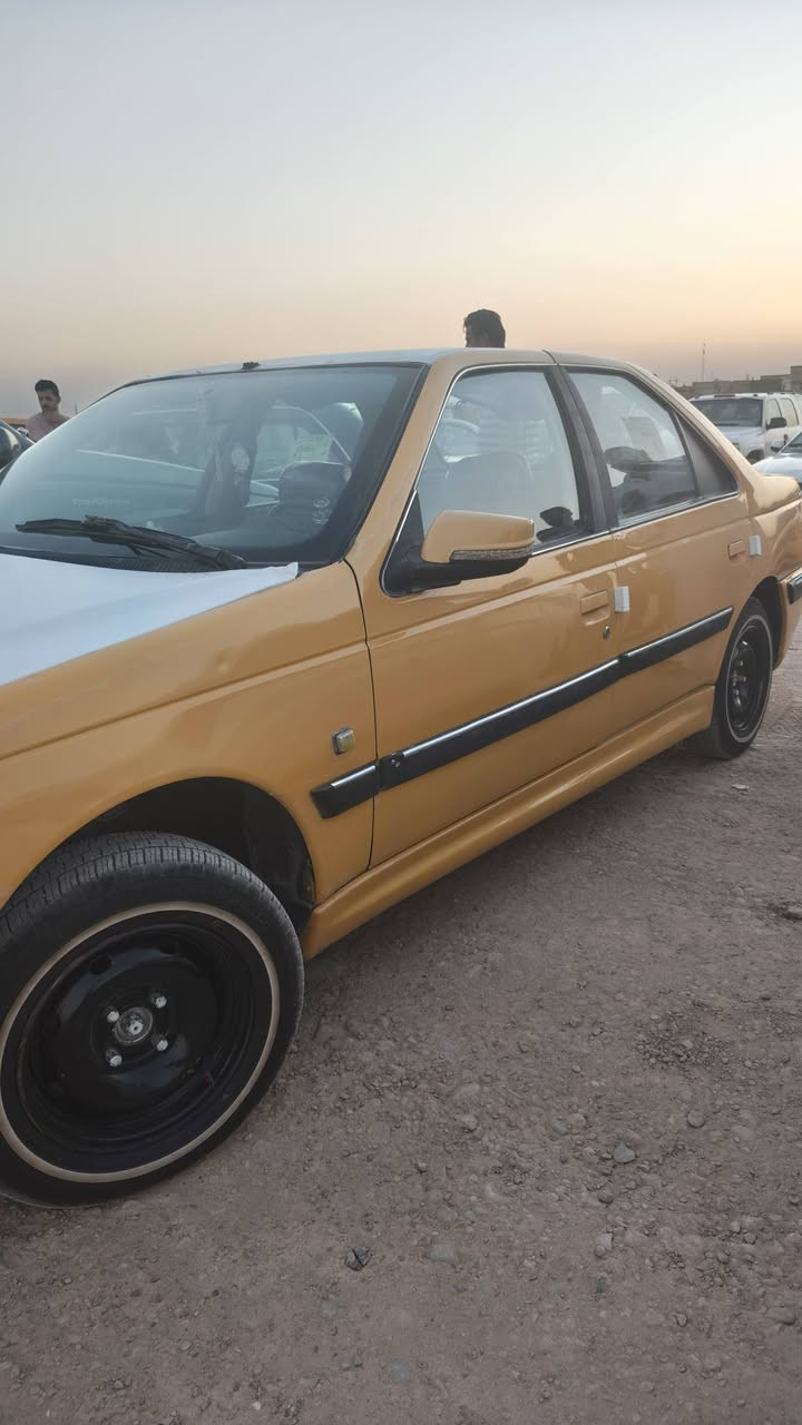 يالله بيجو بارص ٢٠١٥ سنويه لل٣٠ هيئه غرامات مصفره ربع ممطلوبه تخم تاير كير مكينه بلجيس تبريد ثلج منضومه غاز ام ٦٠ لتر شاشه تخم سماعات ملكه صدر خلفي امامي 
السياره كلشي ماعوزه جاهزه بيه صبغ بلجاملغات الخلفيه والصبغ ممبين ابد نفس اللون السعر ٣٣ وبيه مجال للتواصل *********** عنوان السياره كوت
