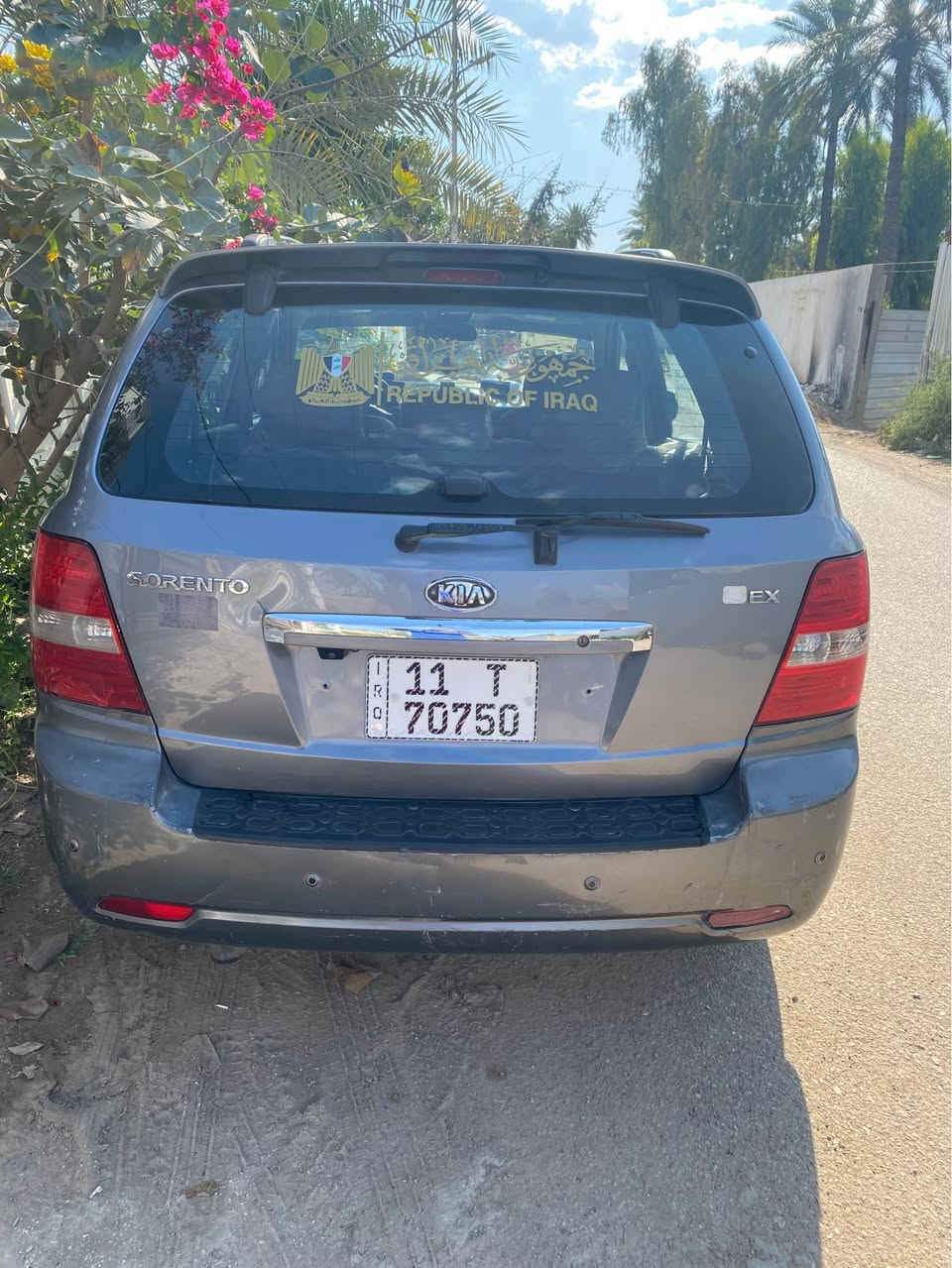 سورنتو موديل 8 خليجي مكفول من الصبغ والتبديل رقم بغداد مكينة 6 سلندر 3800 السعر 95 وبيها مجال رقم الهاتف *********** بلاد, صلاح الدين
