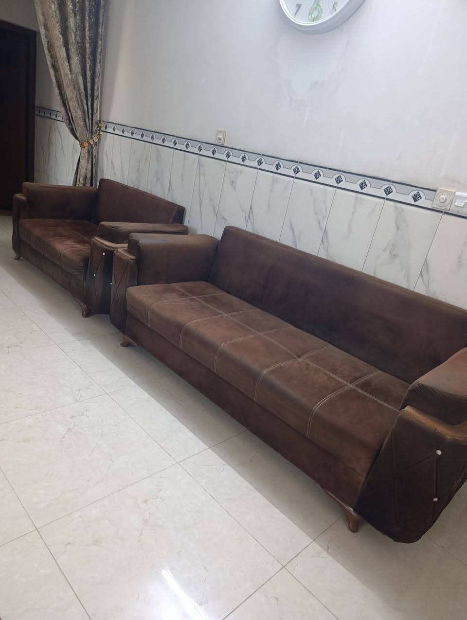🛋️ للبيع تخم قنفات مستعمل 🛋️
حالتها زينة ومناسبة للبيت ✨
💰 السعر: 300 ألف دينار
🤝 قابل للتفاوض 
📞 للاستفسار: ***********
