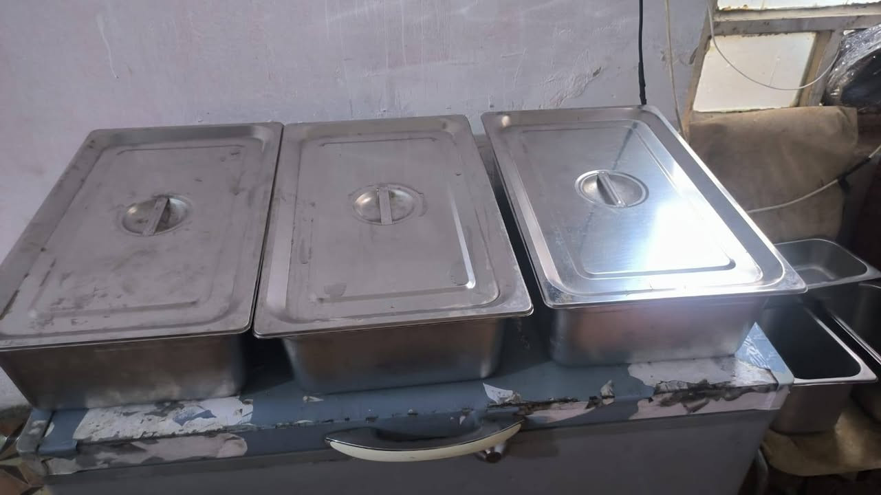 المجمده 200 بيها مجال شوايه كص 150 بيها مجال بلانكات كلهن شلع 75 بيهن مجال المكان الحسينيه مال راشديه توصيل خاص لو اتصل ***********
