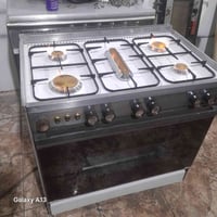 طباخ عشتار • شغال • نظيف