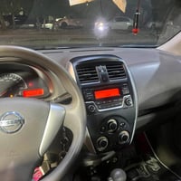 نيسان سني موديل 20 سعر 98 ماشيه 96   الطخات موضحه بالصور الباقي كفاله ...