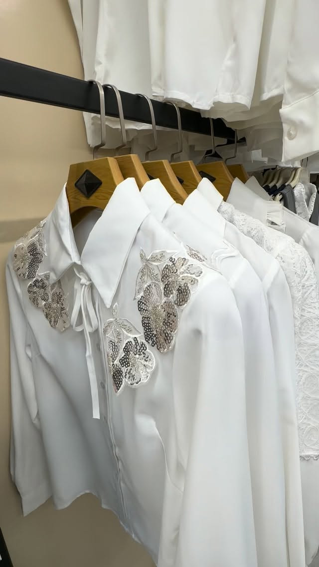 ✅نزاكه قمصان مدرسي ❤️😍👗
✅متوفر المقاسات 38-40-42-44-46
✅عنوان كوت شارع الهوره مقابيل نشاط مدرسي
✅للحجز أو الاستفسار عبر دايركت 
✅واتساب ***********#العنوان_كوت_شارع #العراق🇮🇶 #ملابس #توصيل_كوت #اكسبلور
