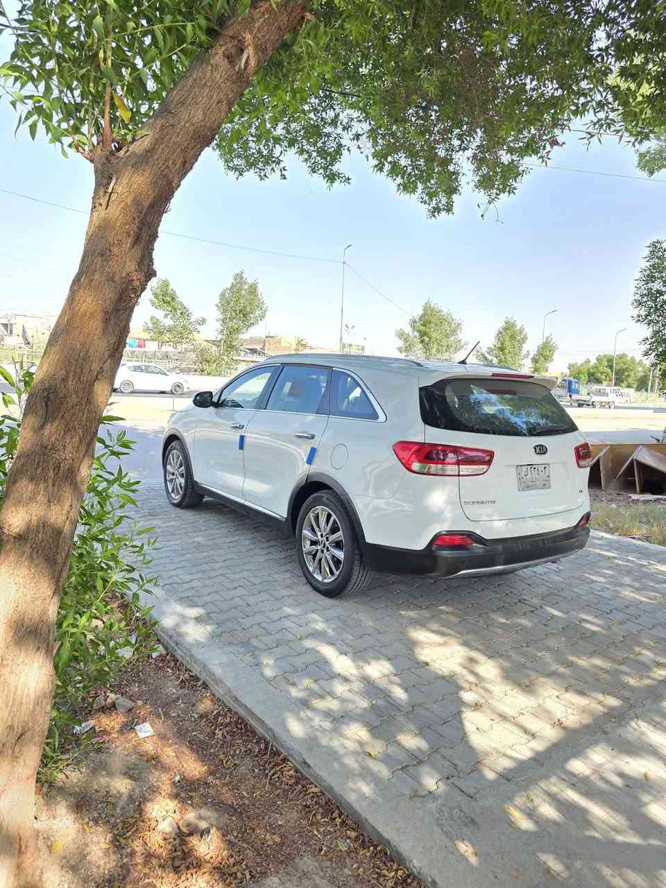 للبيع كيا سورنتو موديل 2018 رقم بغداد الماني مكفوله كفالة عامة من ضربة وصبغ وتبديل مكينه وكير على وضع الشركة ماشيه 93 الف السعر 227 وبيها مجال بسيط النجف الاشرف اتصال ***********
