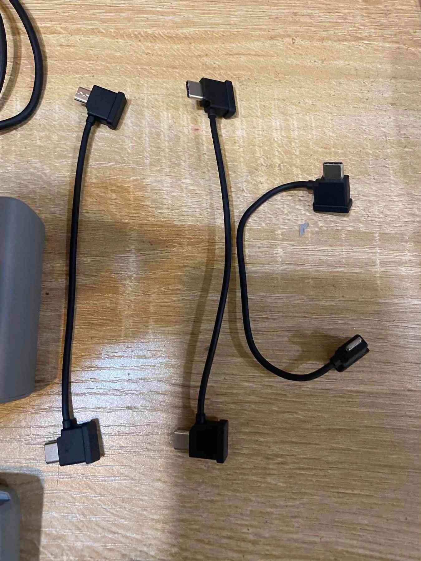 درون للبيع /بغداد/نوع
DJI mini 2 se more combo
جديدة ..مفتوحة فقط لغرض الفحص كاملة الملحقات 
السعر 520$ 
للمعلومات ***********
