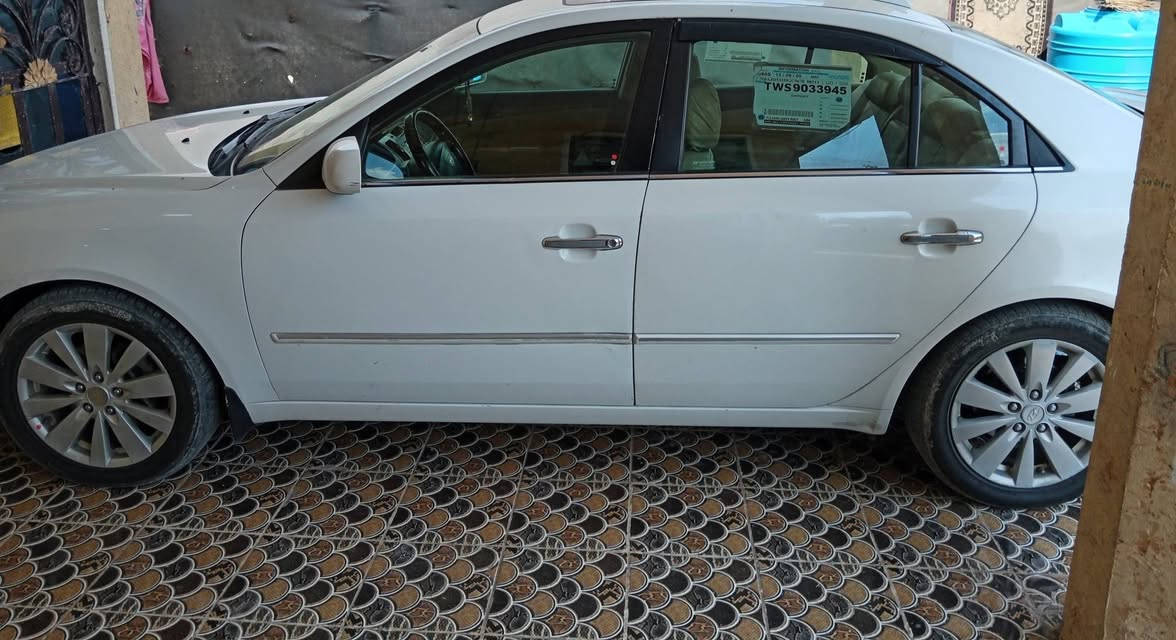 السلام عليكم  
سوناتا 2009 وارد امريكي ليبل واحد للبيع رقم بابل  مشروع وطني
 6سلندر مكينه 3300 جديده بيها  باب مبدل خلف السايق صبغ   مواصفاتها فتحه سقف تحكم ستيرن  تبريد ثلج  السعر 100 $وبيها مجال السياره نظيفه مال جناي  رقم صاحب السياره ***********  مكاني بابل
