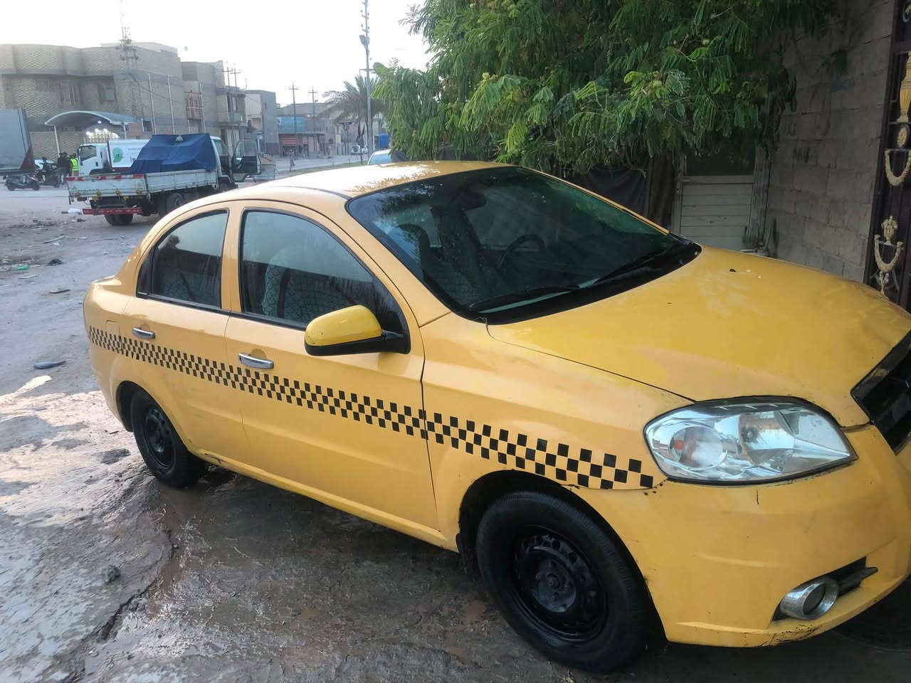افيو ٢٠١١ للبيع 
الشركه العامه 
*********** 
مكان نجف
