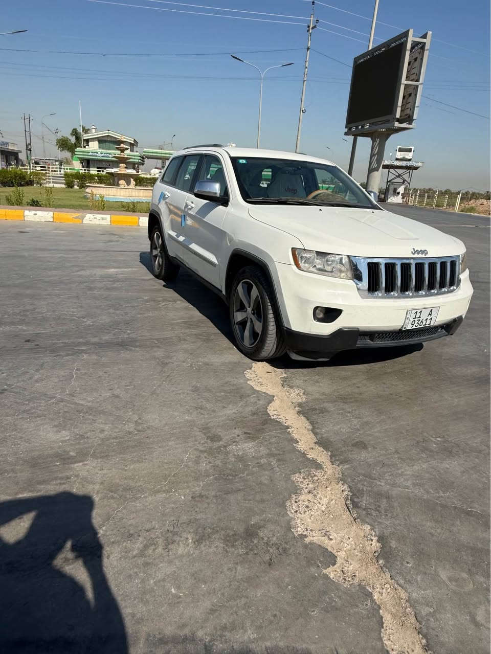 جيب كراند شيروكي موديل ٢٠١٢رقم بغداد بسمي تحويل مباشر سياره جاهزه للخير متحتاج اي مصرف 
*********** دهل اوران, واسط
