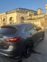 FX 35 خليجي رقم اربيل باج تضليل موديل 2009   مواصفات 1/1  سلايد بصمه ك...