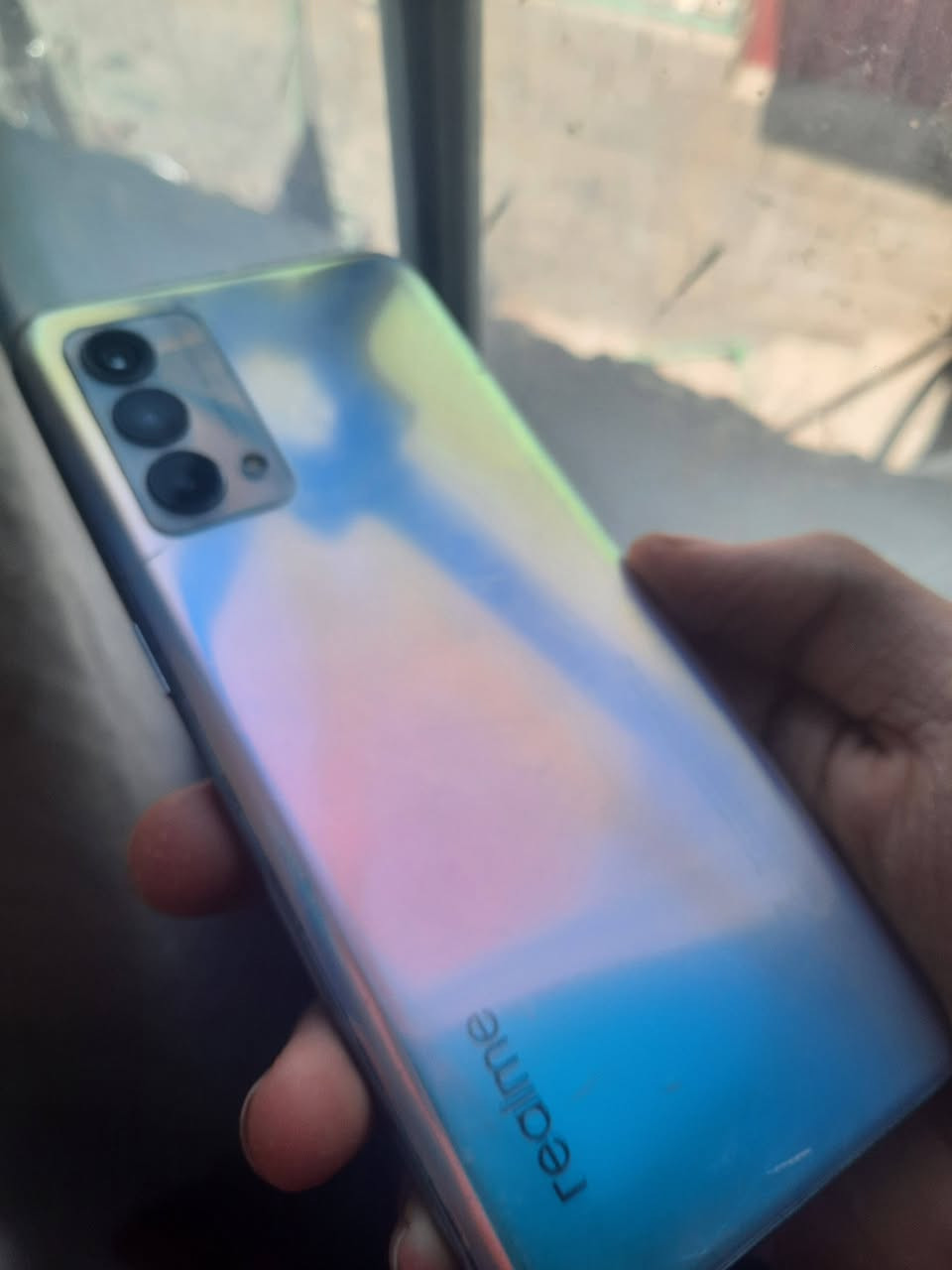 السلام عليكم 
متوفر موبايل realme GT Master Edition
لون ازرق ذاكره 256 جيجا وعشوائية 8 + 8
شاشه 120 هرتز و60 فريم بالببجي باقي العاب 90
بطاريه 4300 وشحن صاروخي 65 واط
كامرات كلش حلوه بدقه 64 ميكا بكسل
شباب جهاز كلش نضيف وسلس فقط عدسه كامله الاساسيه طايحه وماأثره بشي ومبدل شاشه نوعيه كلش حلوه 
سعر 130الف وبي مجال بسيط الشرايه 
مكاني بصره ابي خصيب رقمي ***********
ومتوفر توصيل شباب
