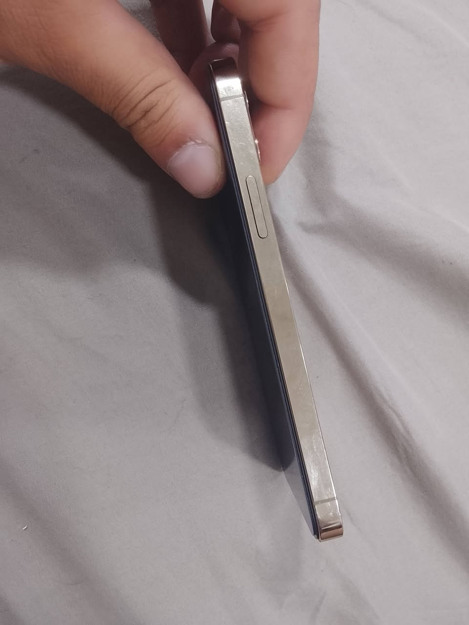 ايفون ١٢ برو • ١٢٨ • شاشة اصلية
