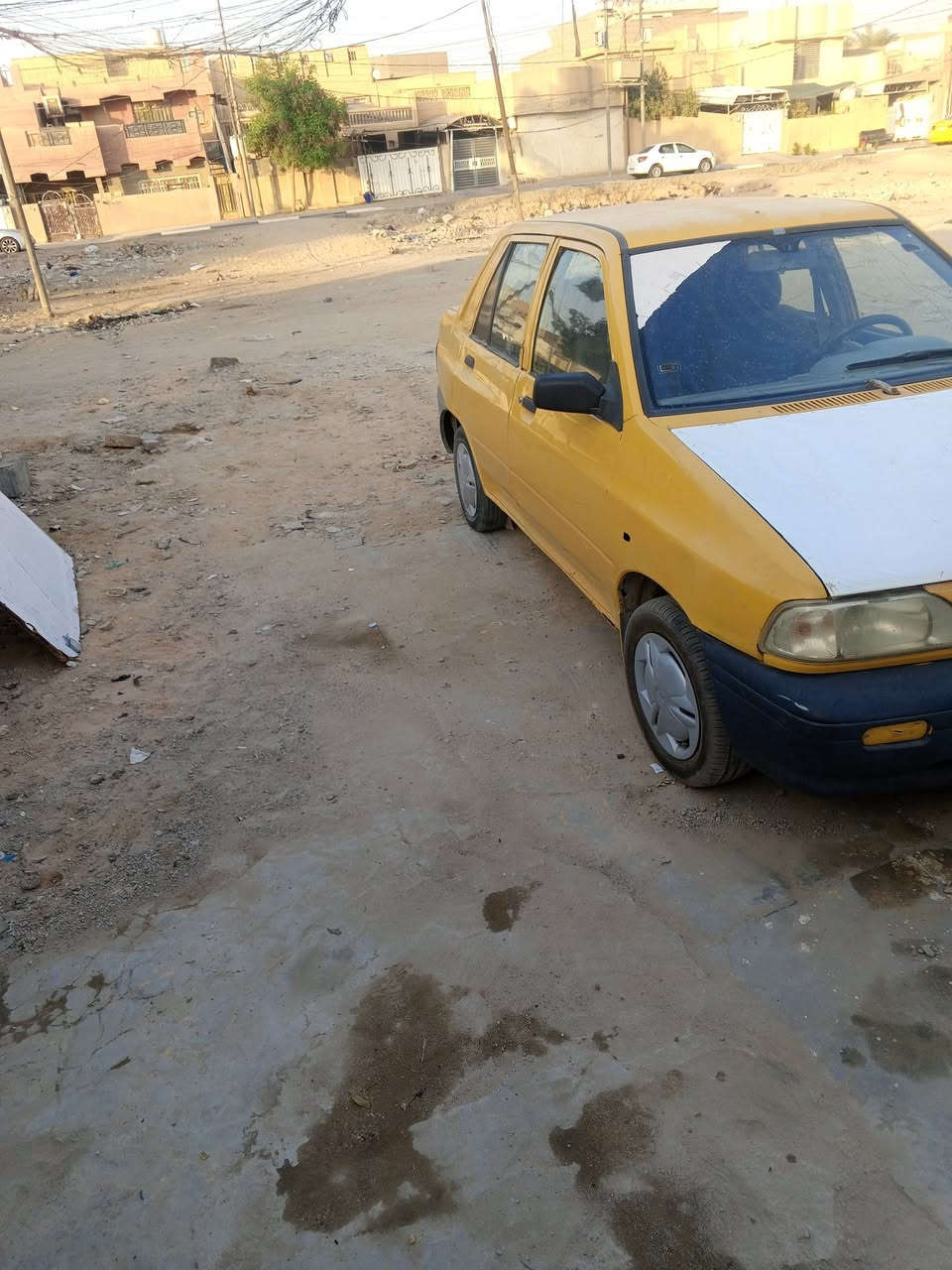 سلام عليكم سايبه موديل 12ارقم بابل سياره نضيفه طخم تأير حداديه محرك كفاله كيرها يفلت الواحد أو رابع مصفره هيا اوقرامات امداور كبل 22اوبيها مجال  كربلاء حي نصر ***********
