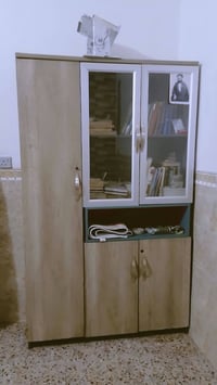 خشب ماليزي • نضيفه • بيه مجال
