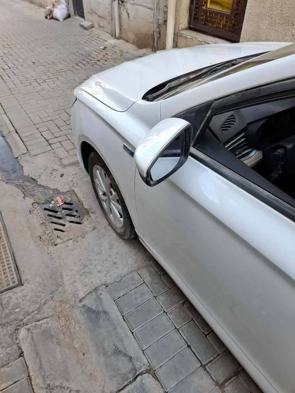من رخصه الادمن
سلام عليكم
سياره نوع MG5 للبيع
موديل 2024
مكفوله كفاله عامه من ضربه وصبغ وتبديل حته من بارد
ماشيهKM3000 يعني زيرو
تبريد كير مكينه كله مكفول
سعر:115 وبيها مجال 
مكان بغداد العطيفية
الاستفسار الاتصال على
***********ابو مصطفى

