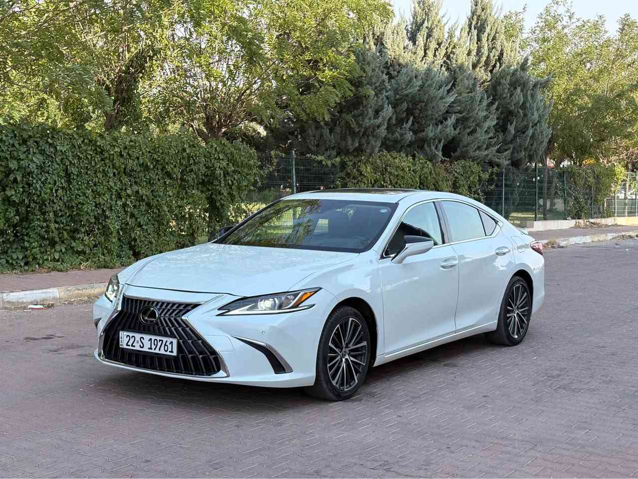 کوردی /عربی 
*********
دروستكراوي :- lexus 300h hybrid 2024
مۆدێل :-  300H 
ساڵ : 2024
بزوێنەر : V4 2.5L
بگۆری بزوێنەر : Automatic 
سوتەمەنی : hybrid 
نرخ : 220$بيها مجال بصيط
دۆخ : بەکارهاتوو
صبغ:عام بدون داخل ارباك دكمه سيستم
ماوەی ڕۆشتوو: . 43الف ميل
تابلو ئوتومبێل :  هەولێر
***********
النوع :-     lexus 300h hybrid 2024
المودیل : 300H
السنة : 2024
المحرك : V4 2.5L
ناقل الحركة: Automatic
نوع الوقود : hybrid
الحالة: المستخدم 
صبغ :عام بدون دواخل ارباك دكمه سيستم
السعر: 220$بيها مجال بصيط
عدد اميال : 43الف ميل
رقم السیارە: هەولێر 
عنوان : عقره
واتساب *********** Singapore
