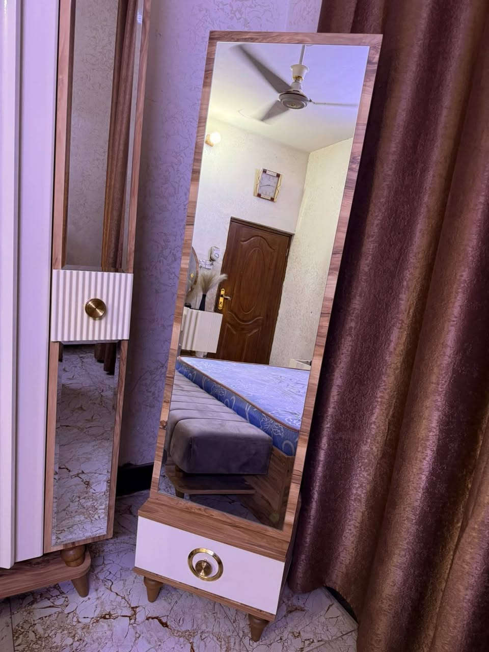 غرفة تركيه • نظيفه جدا • ٩ قطع