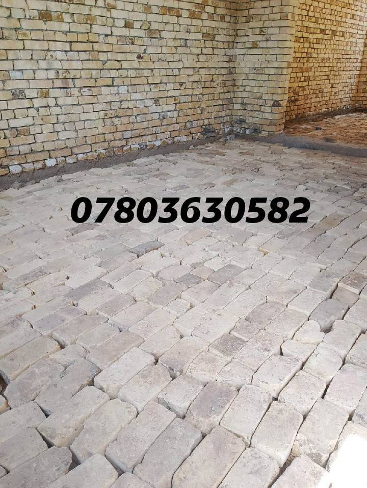 #عملنا- يتضمن- مايلي #  *********** 
١- اخراج التراب الزائد من البيت حسب الوزن
٢- تربيع البيت كسر
٣- حدل البيت بالقفاز
٤- فرش السبيس حسب الوزن وحدله
٥- حدل البيت اذا كان مفروش سبيس او كسر
٦- #صب البيت صبة نضافه كادر كامل مع خباطه
٧- #يتوفرا جميع انوع السبيس حمل فول
٨- يتوفر كسر لتربيع تحميل بليد درجه اولى حمل فول
٩- نشتغل عمل أو كرسته وعمل
كل هذا بكادر جيد وعمل درجه اولى للاستفسار الاتصال على الرقم ***********
