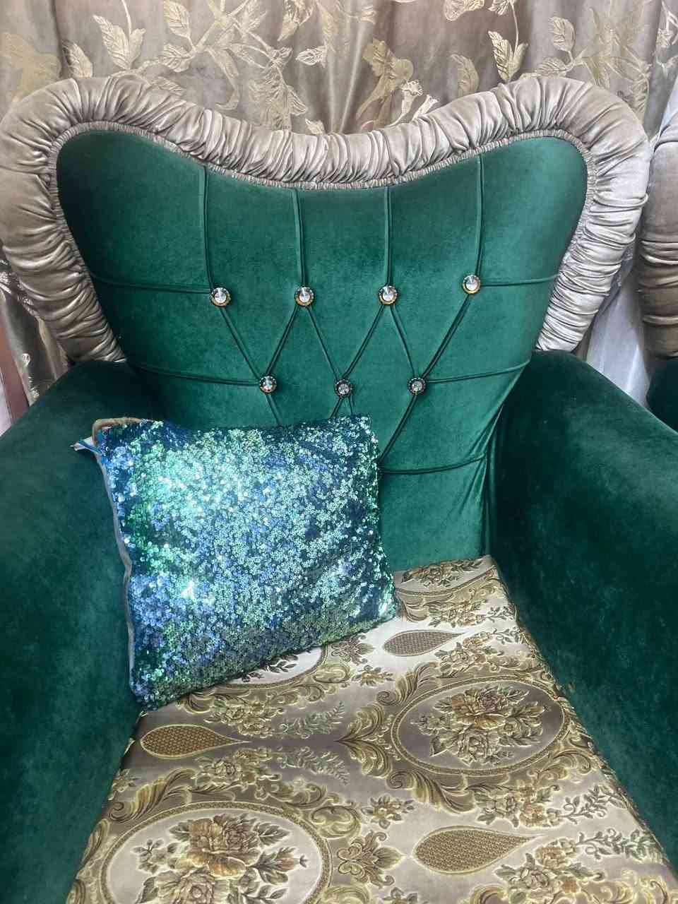كنب • بغداد الشعب • واتساب