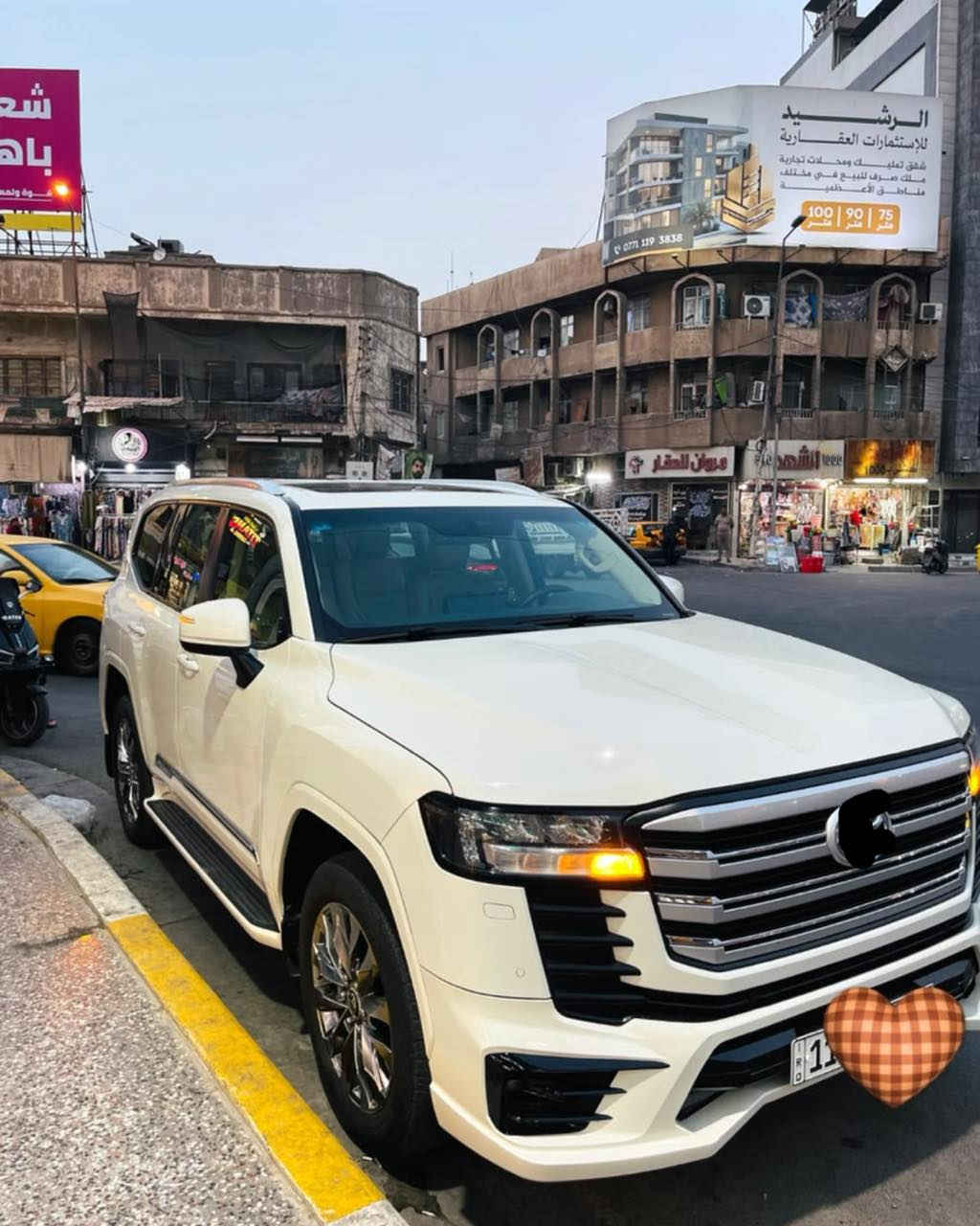لاندكروز GXR • موديل ٢٠٢٢ • رقم بغداد