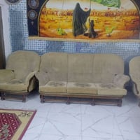 تخم • ١٤ مقعد