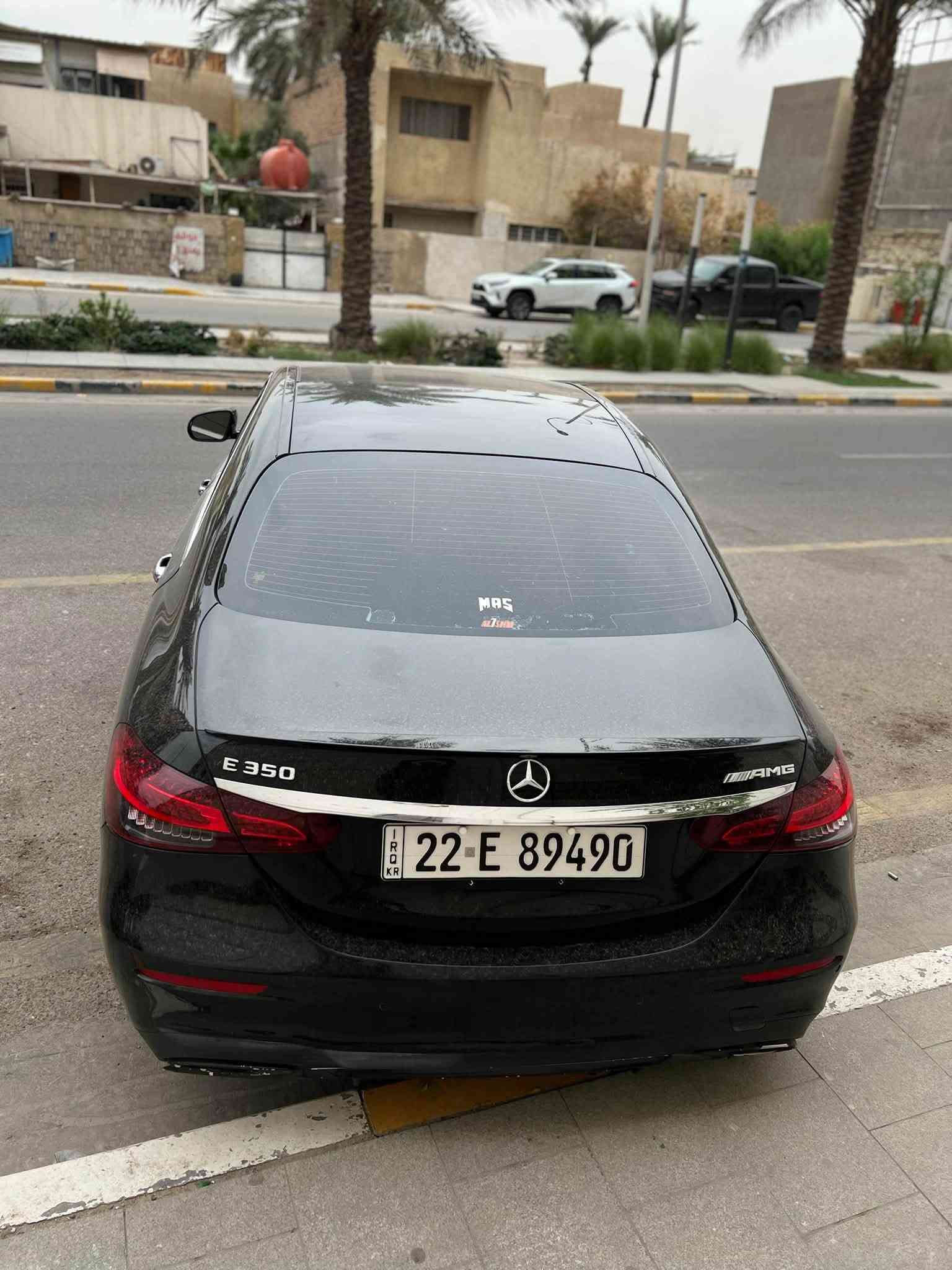E350 ٢٠٢٢ • طخه خلفية • بدون ايرباق