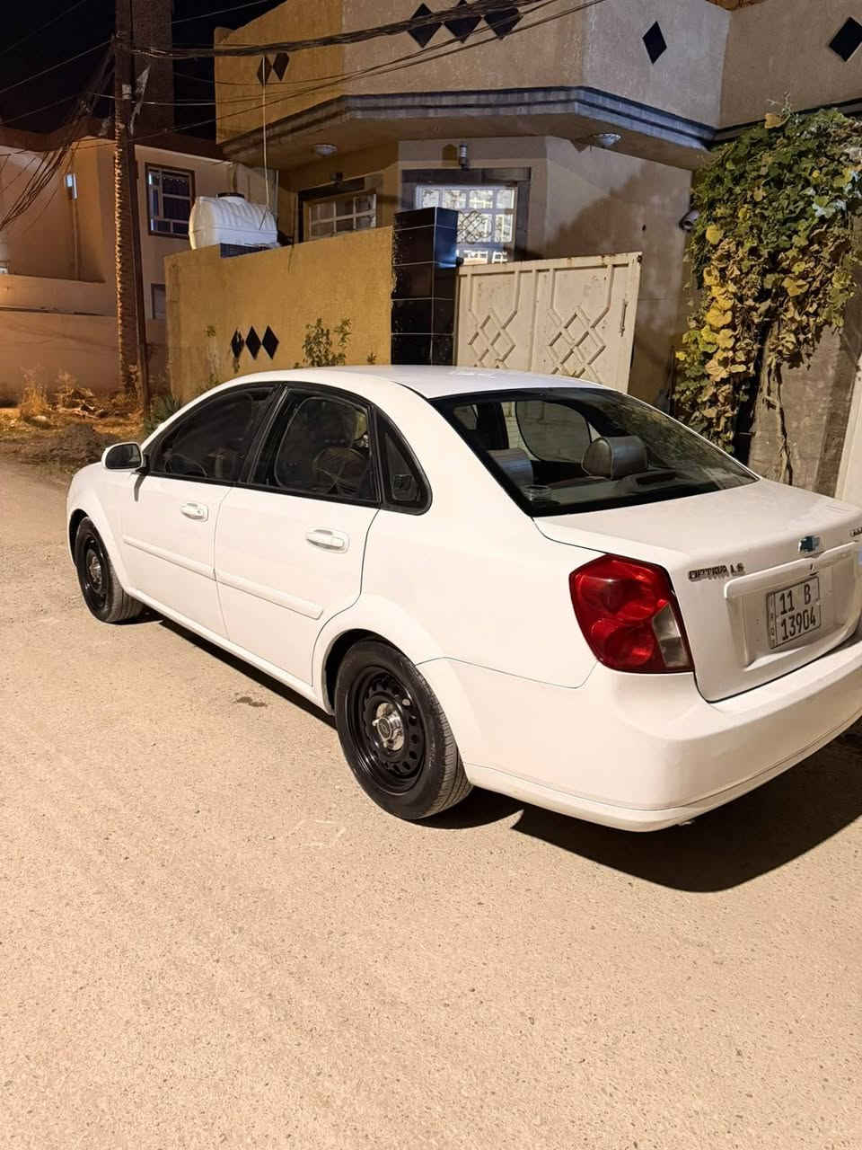 سلام عليكم اوبتره 2006بيه صبغ حزام جماليه بدون دواخل جاملغ امامي بدل جماليه وبيه شويه بل جاملغ الخلفي بارد شي قليل سياره خليجيه كير ومكينه جدد تبريد ثلج تخم تاير جدد جام كهربه سنتر لو شغال لايت زنون سياره خير من الله سعر ٦٣ ***********        رقم بغداد دولي مكان سياره بغداد
