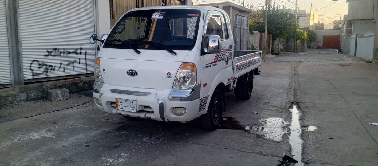 بەناوی خوای گەورە
کیادووتەنی مۆدێل 2011سەنەوی جنوبی لەگەڵەوکۆدی ئاسایشی بۆکراوە مەکینە 3هەزارنۆزڵ وپەمپ ساغە بڕاوەنیە پەمپکراوەبۆجوانی نرخ55گەڵا*********** بشدار, السليمانية
