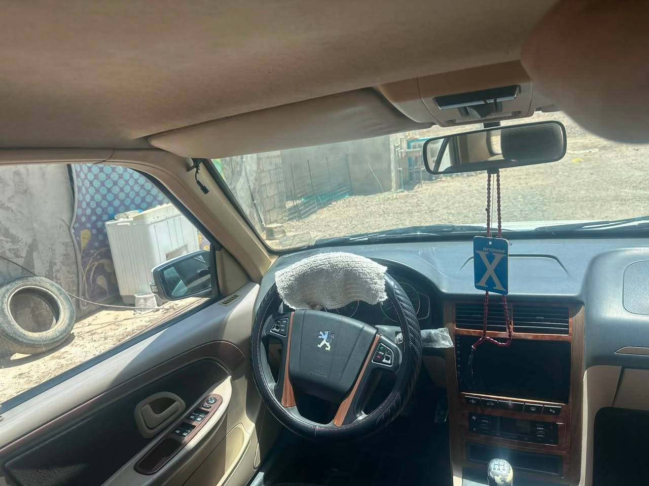 بيجو ٢١ نظيفه مكانهه بغداد راعيهه كوت بيهه طخات بسيطه مكانات مامكحله  على قناعتك جيكهه تبريد خير من الله مكينه نظيفه السعر ٧٠ وبيهه مجال وتدلل بغداد مدينه الصدر الاورفلي ***********
