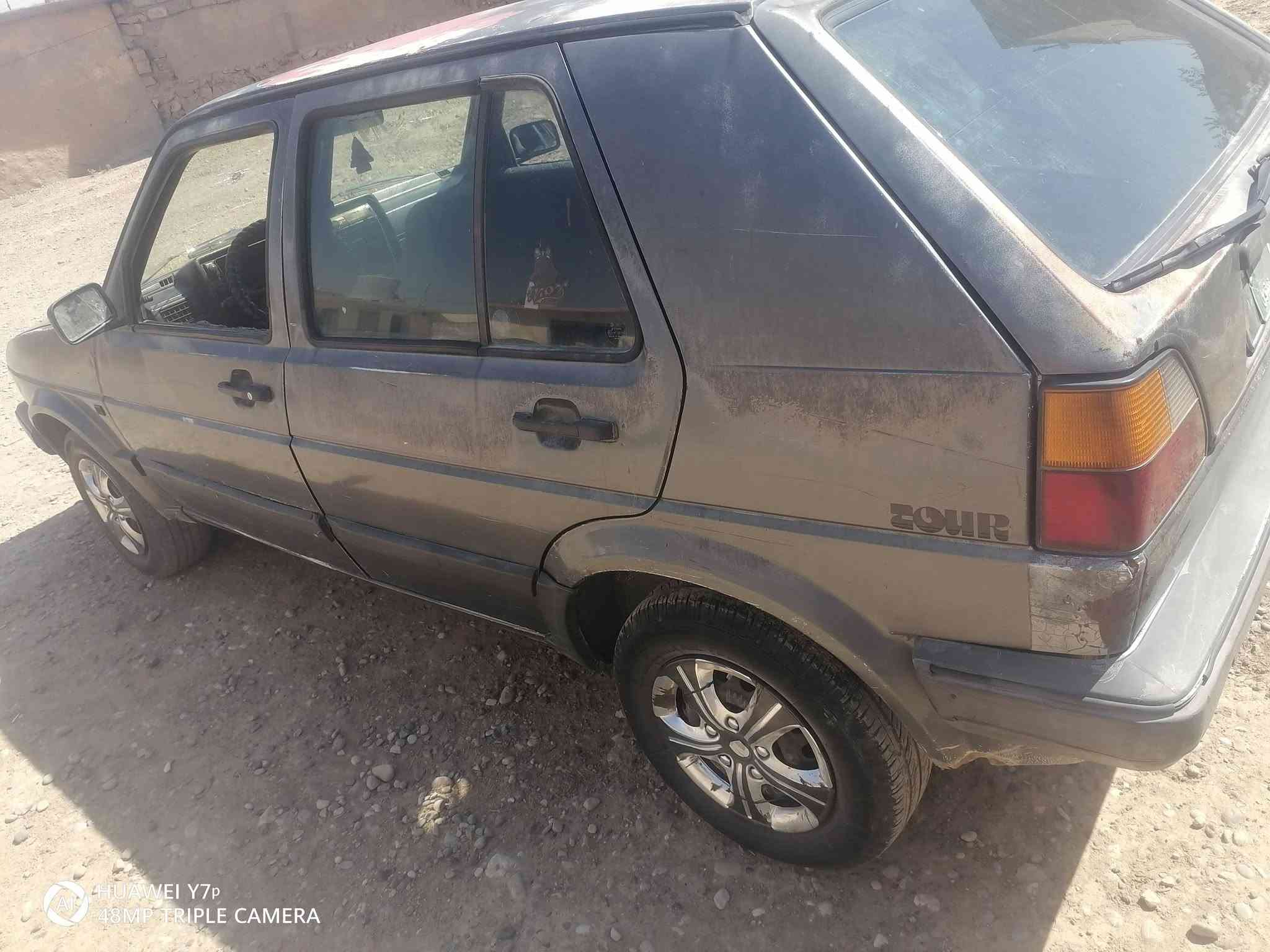 كولف موديل 88 مكينه وكير شرط داخل جديد سياره بلاديه بمعنه الكلمه بلاديه السياره احلا من التصوير/// العنوان موصل حمام العليل السعر 13ورقه هذه رقمي اسيا ***********كورك***********

نص مكتوب في الصور:
- HUAWEI Y7p
- 48MP TRIPLE CAMERA
- AI HUAWEI Y7P
- AI HUAWEI Y70 48MP TRIPLE CAMERA