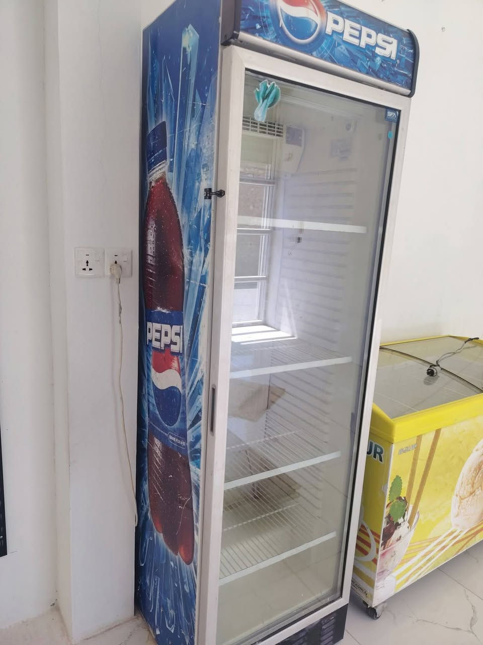 للبيع ***********
