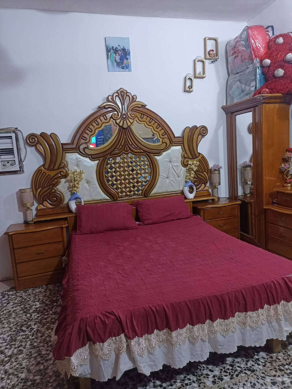 غرفه نوم للبيع صاج الأصلي
700 بيهه مجال ***********
