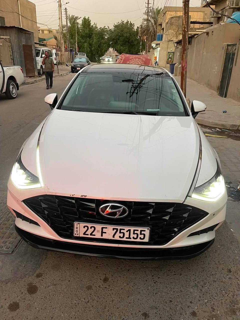 السلام عليكم
سوناتا  2021

سيارة فول مواصفات بنوراما 

سيارة ضررها مثل ما موضح بصور الحادث

من امريكا سيارة دون صبغ 

ومكينة مفتوحة 

تحوليل مباشر 

مكان بغداد الجديدة 

السعر/138 $ وبيها مجال 

للتواصل/***********
