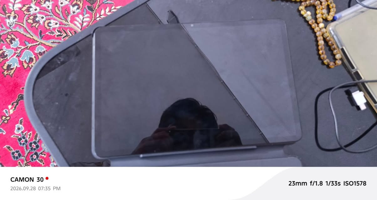 السلام عليكم متوفر ريدمي باد 2 برو ذاكره 256 ملحقاته كامله الجهاز بي ضربه بسيطه ممأثره السعر 450 
للاستفسار *********** مكاني المجف

نص مكتوب في الصور:
- CAMON 30 2026.09.28 07:35 PM 23mm f/1.8 1/50s ISO543
- CAMON 30 2026.09.28 07:35 PM 23mm f/1.8 1/50s ISO603
- CAMON 30 2026.09.28 07:35 PM 23mm f/1.8 1/33s ISO1578
- CAMON 30
- 2026.09.28 07:36 PM
- 23mm f/1.8 1/33s ISO1393
- CAMON 30 •
- 23mm f/1.8 1/33s ISO1079
- CAMON 30 2026.09.28 07:36 PM 23mm f/1.8 1/33s ISO703
- CAMON 30 2026.09.28 07:36 PM 23mm f/1.8 1/33s ISO946
- CAMON 30 2026.09.28 07:36 PM 23mm f/1.8 1/33s ISO895
- 23mm f/1.8 1/33s ISO1117