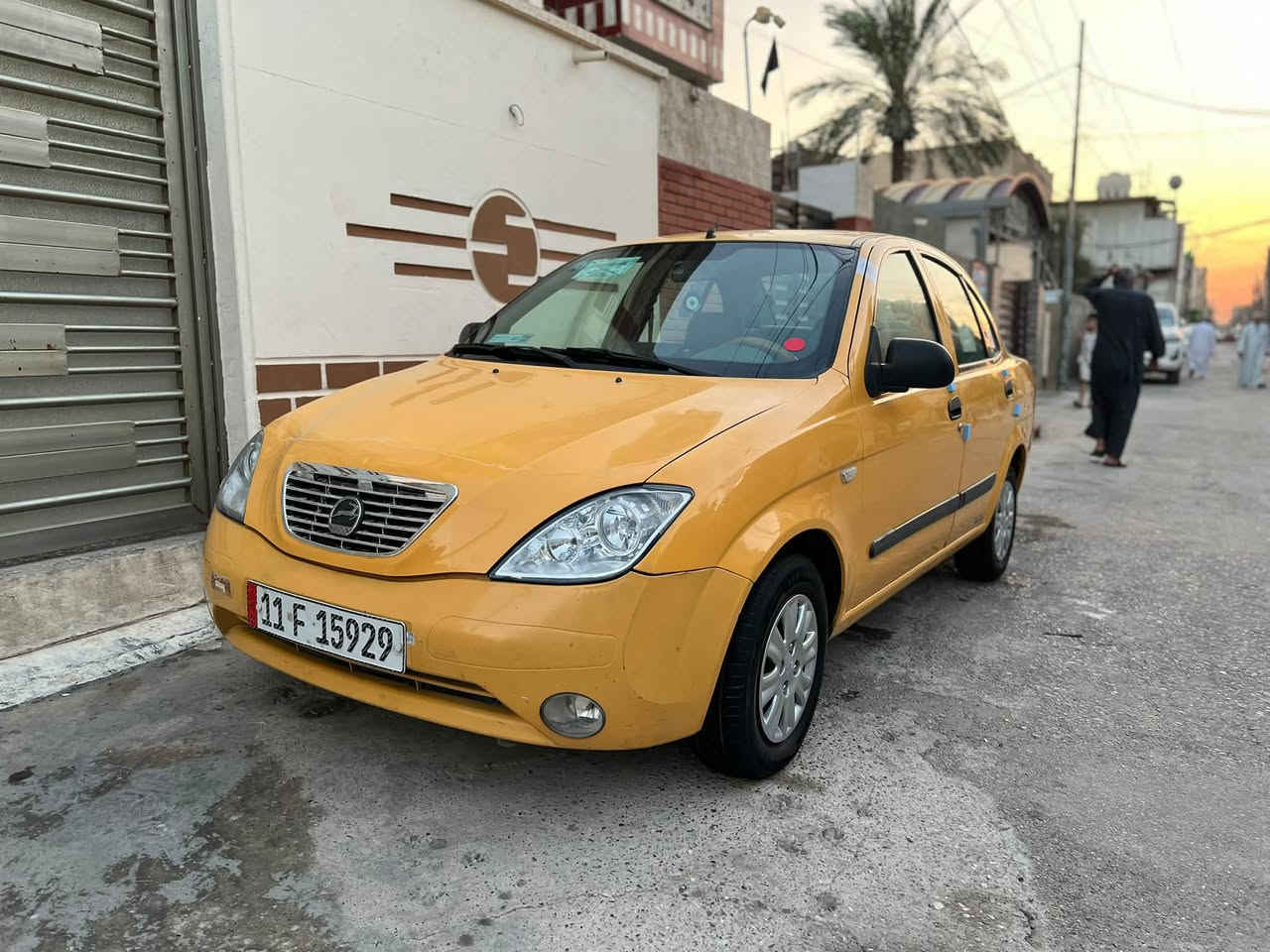 السلام عليكم.   مكلف بالنشر اي استفسار اتصل
طيبه 2015  مكفوله كفاله عامه  لا صبغ لا ضربه كير مكينه تبريد شواصي كله مكفول  اراقام انكليزي.    مكانها بغداد الامين
السعر 37         للاتصال ‭***********‬
