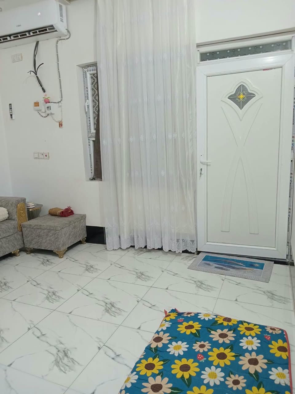 🏠 يا الله بيت للبيع 🏠
📐 المساحة: 50 متر 📜 طابو صرف 🛏️ غرفة نوم 🛋️ صالة 🍳 مطبخ 🛋️ استقبال 🚿 صحيات
📍 كربلاء المقدسة – قضاء الحسينية – حي الزهراء
للاستفسار والتفاصيل 📞 *********** 📲 واتساب متوفر
نستقبل كافة العروض للبيع وشراء العقار في كربلاء قضاء الحسينية 🤝
