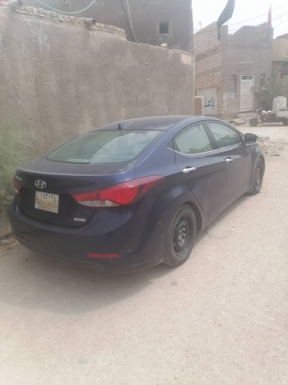 النترا امريكي. مديل ٢٠١٥  ضربته البنيد. تصليح.التبريد عوزه كمريسر. عاطل. سياره مكانها ناصريه سوق الشيوخ 
*********** السعر بل ٩٠ وبيه مجال
