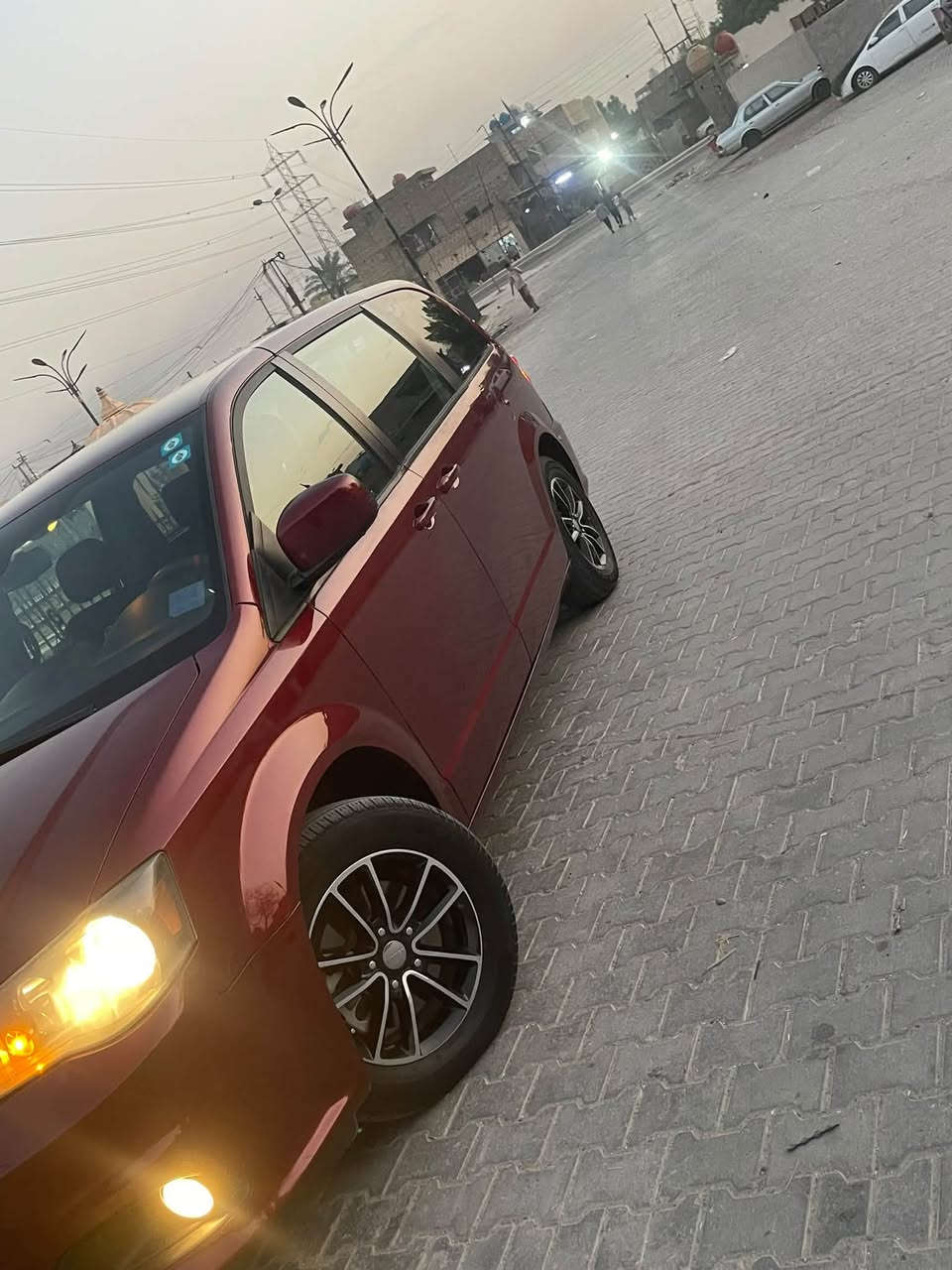 سلام علايكم دوح كرفان مديل 2019 رقم بغداد حدثه سطحي بدون دواخل بجم كبس  بسمي سياره مكان بغداد رصافه *********** صور حدثه مال مريكه بل منشو سعر 155

